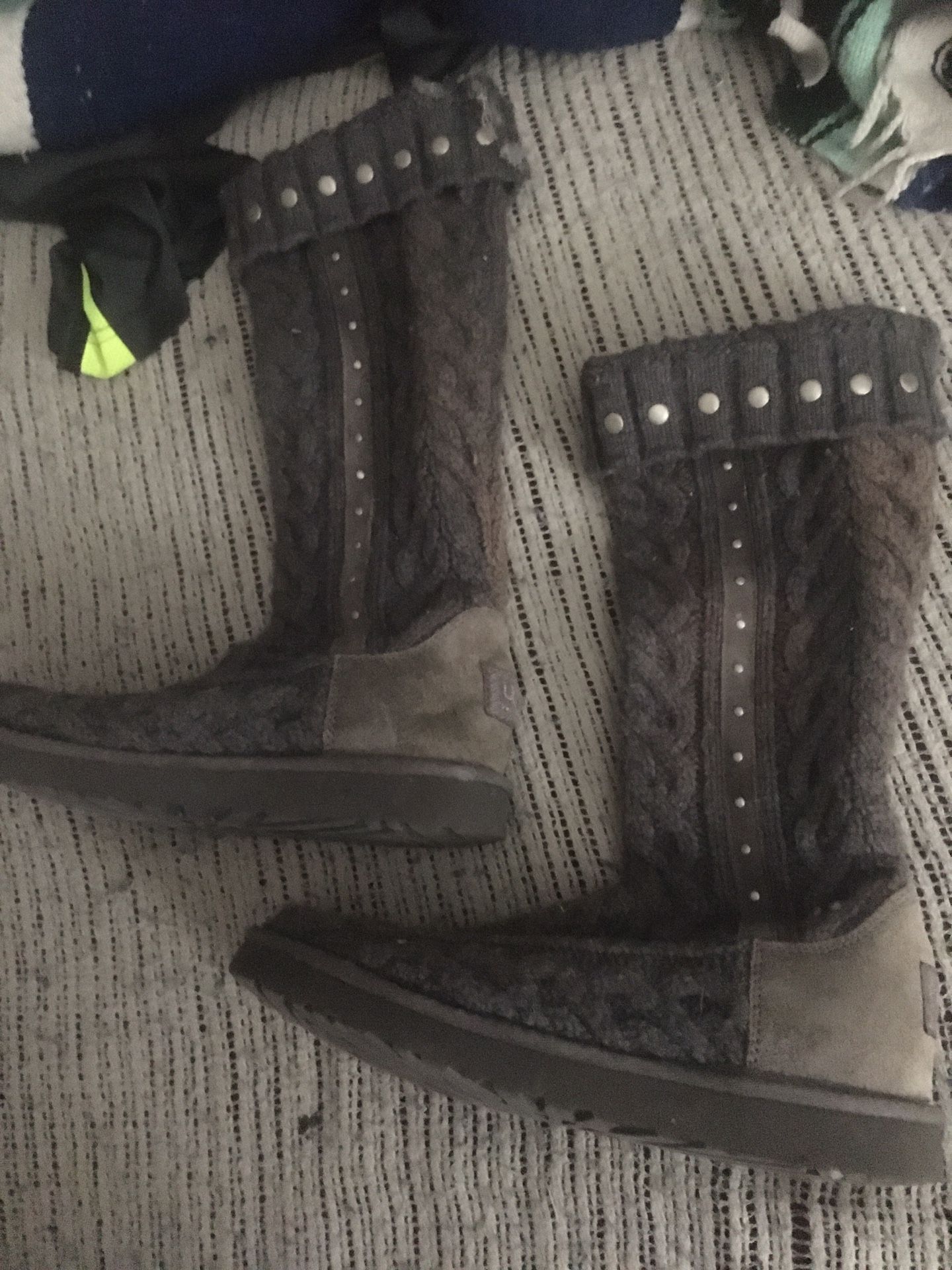 Very Nice Like New Uggs Boots Size 10 1/2 Only $40