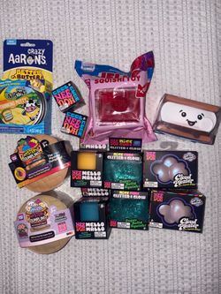 squish and slime putty’s