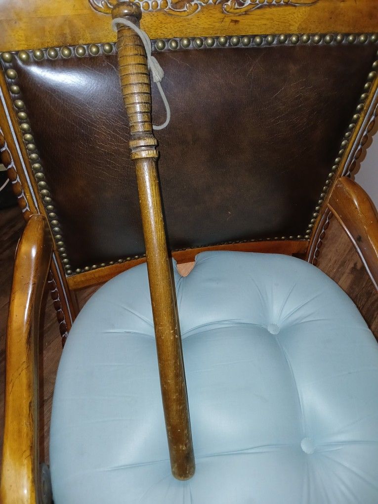 Vintage Solid Wood Truncheon 