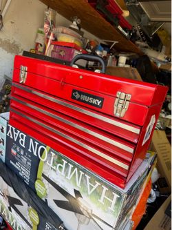 HUSKY TOOL BOX