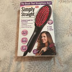 Simply Straight Ceramic Straightening Brush