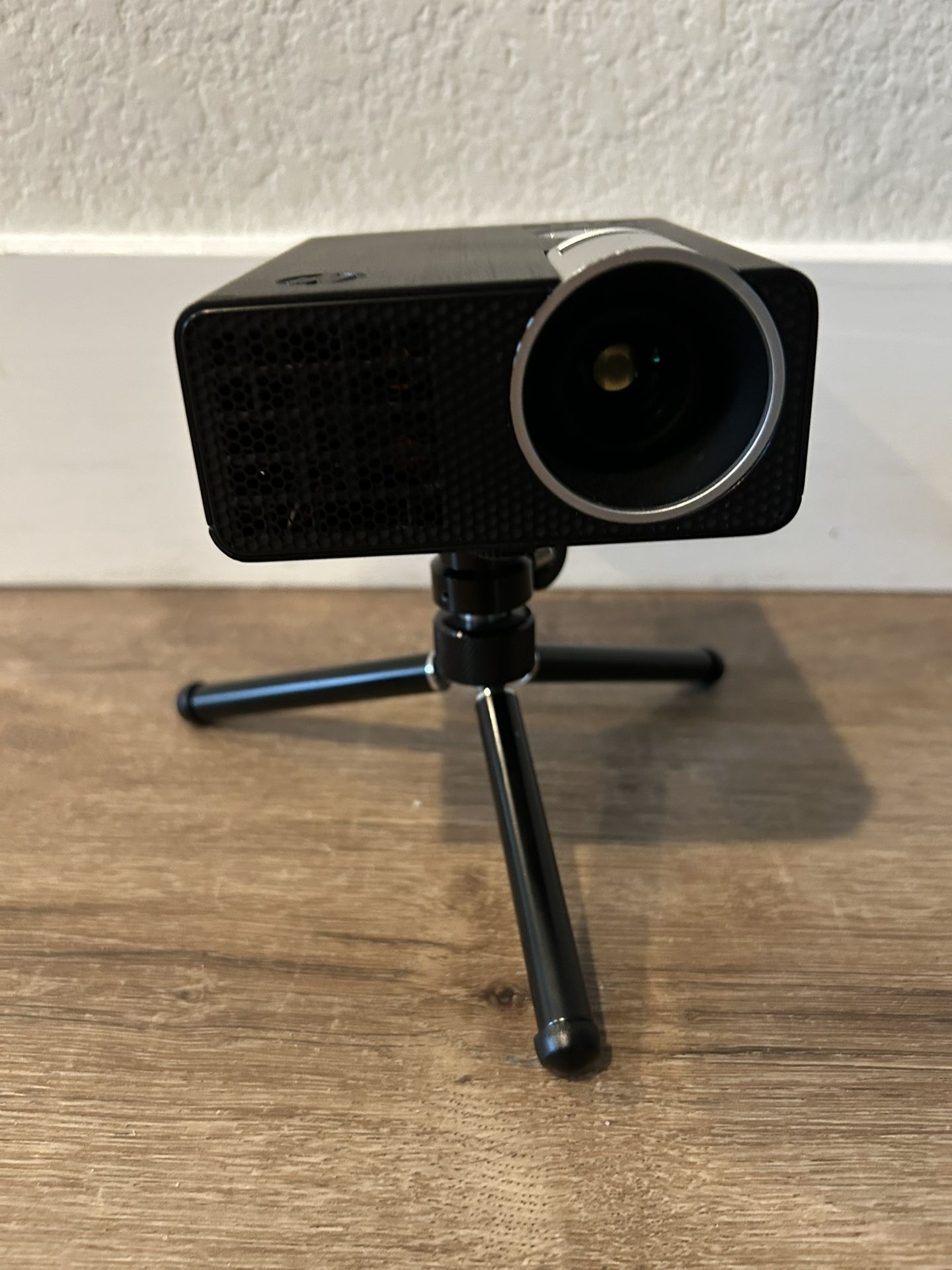 HP Notebook Projection Companion With Stand
