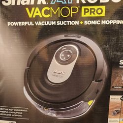 Vacuum SHARK AI Robot