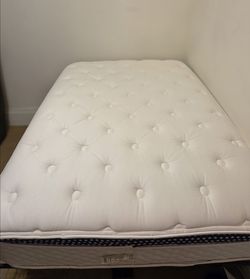WinkBed Hybrid Full Mattress + Zinus Steel Frame
