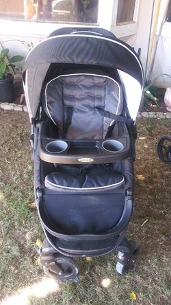 Black stroller in great condition
