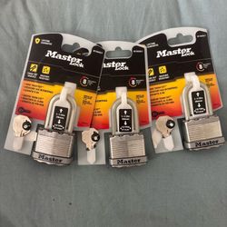 Lot of 3 Master Lock M1XKADLF 1-3/4 in. Magnum with 1-1/2 in. Shackle Laminated