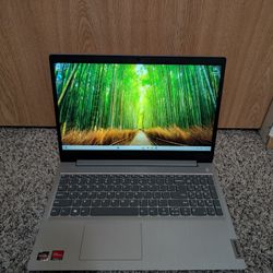 Lenovo IdeaPad 3 15 Laptop Windows 11 
