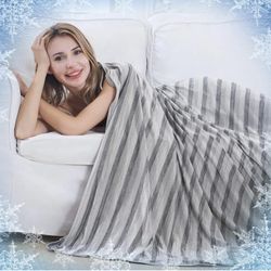 New AmyHomie Cooling Blanket,Summer Blankets with Double Sided Cold Effect,