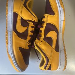 Dunk Low USC Used Like New No Box