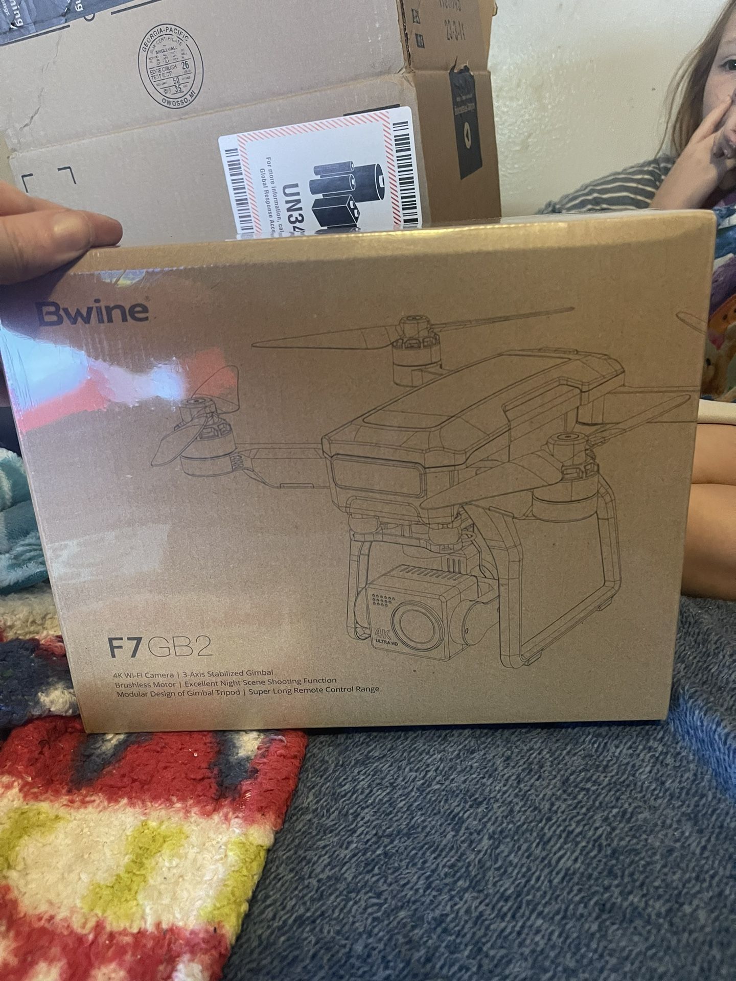 F7gb2
