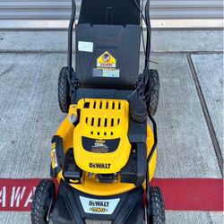 DEWALT 21 in. 196cc E-GOV Engine 3-in-1 Gas RWD Self-Propelled Lawn Mower with High Rear Wheels