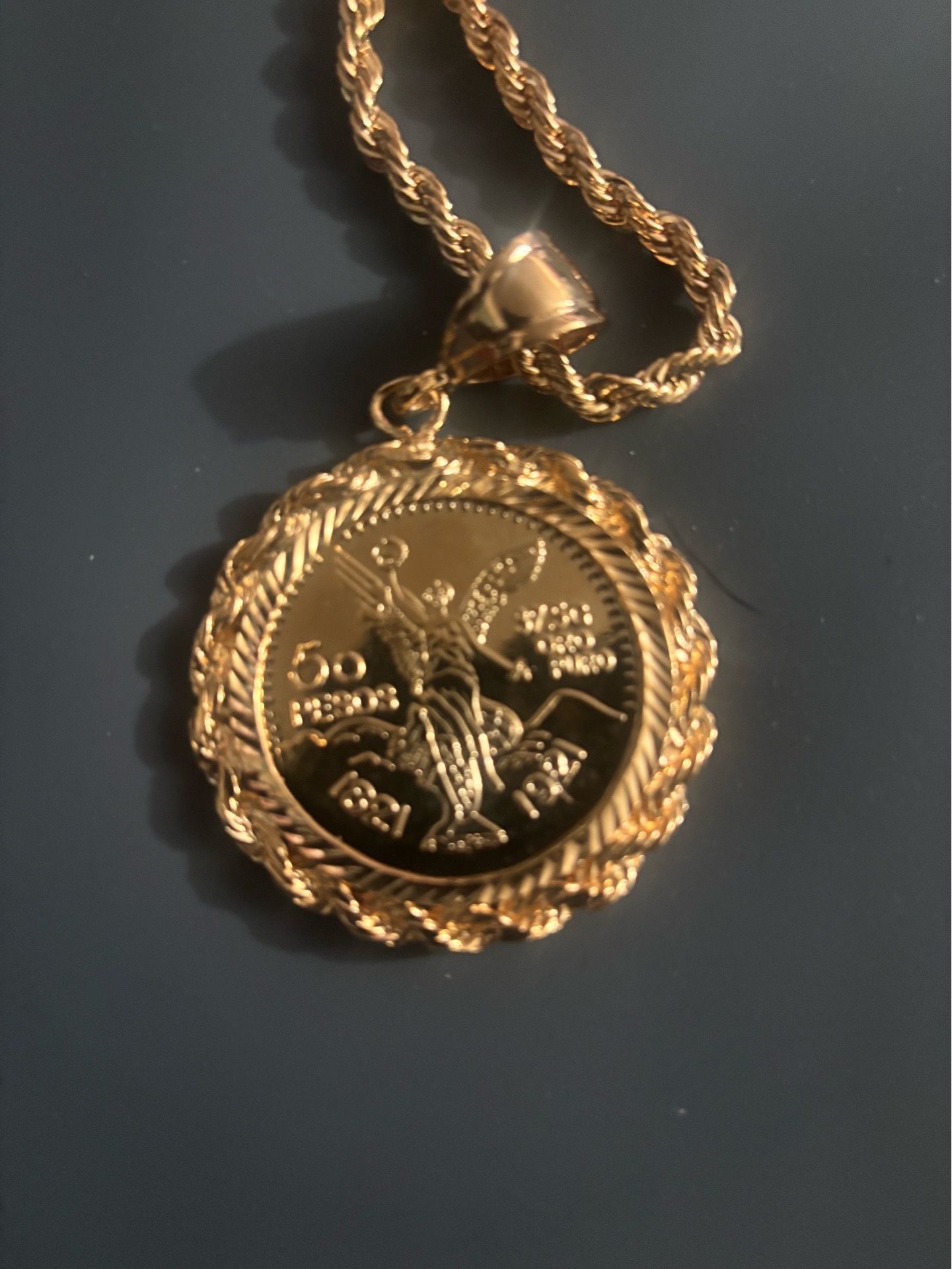 CENTENARIO Y TORSAL EN CHAPIADO / LAMINADO DE ORO DE 14k