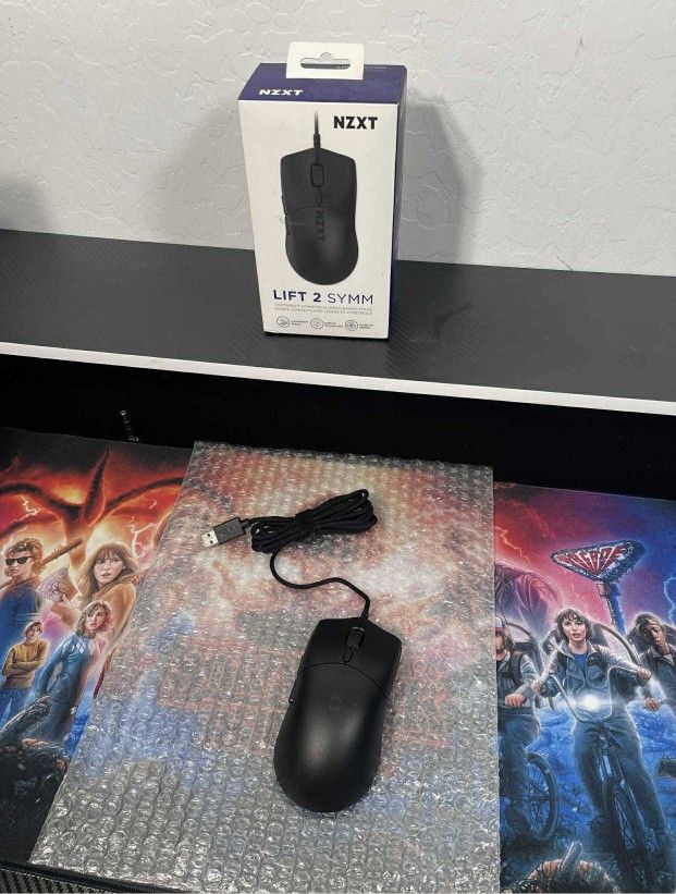 New NZXT Lift 2 Symm - Lightweight Ergonomic Wired Gaming Mouse - 61 g Design - 8K Polling Rate- Optical Switches - 26K DPI Optical Sensor - 100% PTFE