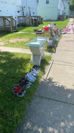 YARD SALE!!!! Moving out sale