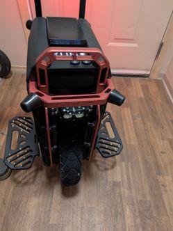 Extreme Bull Commander Mini EUC Electric Unicycle