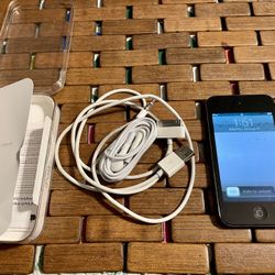 Apple iPod touch 4th generation good battery 8 GB tested 