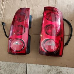 Gmc Yukon  Tail Lights 