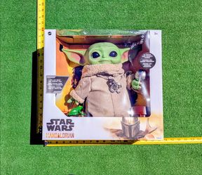Disney Star Wars The Mandalorian Life-Size Baby Yoda The Child Grogu Toy Figure