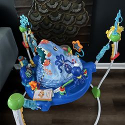 Baby bouncer
