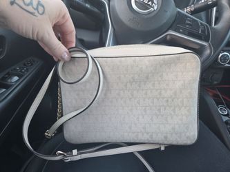Micheal Khors  Purse/Handbag ẁ