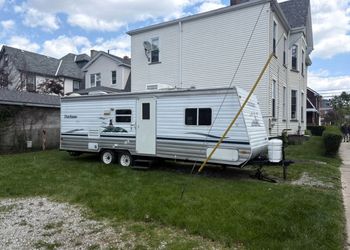 Camper 2,200 obo‼️‼️‼️