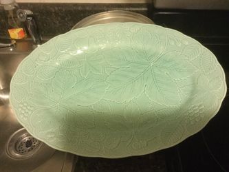 Large oval platter beautiful design