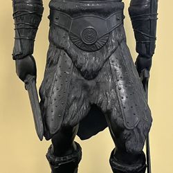 Skyrim Dragonborn 7ft Statue