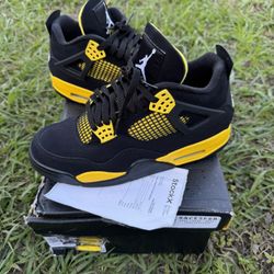 Jordan 4