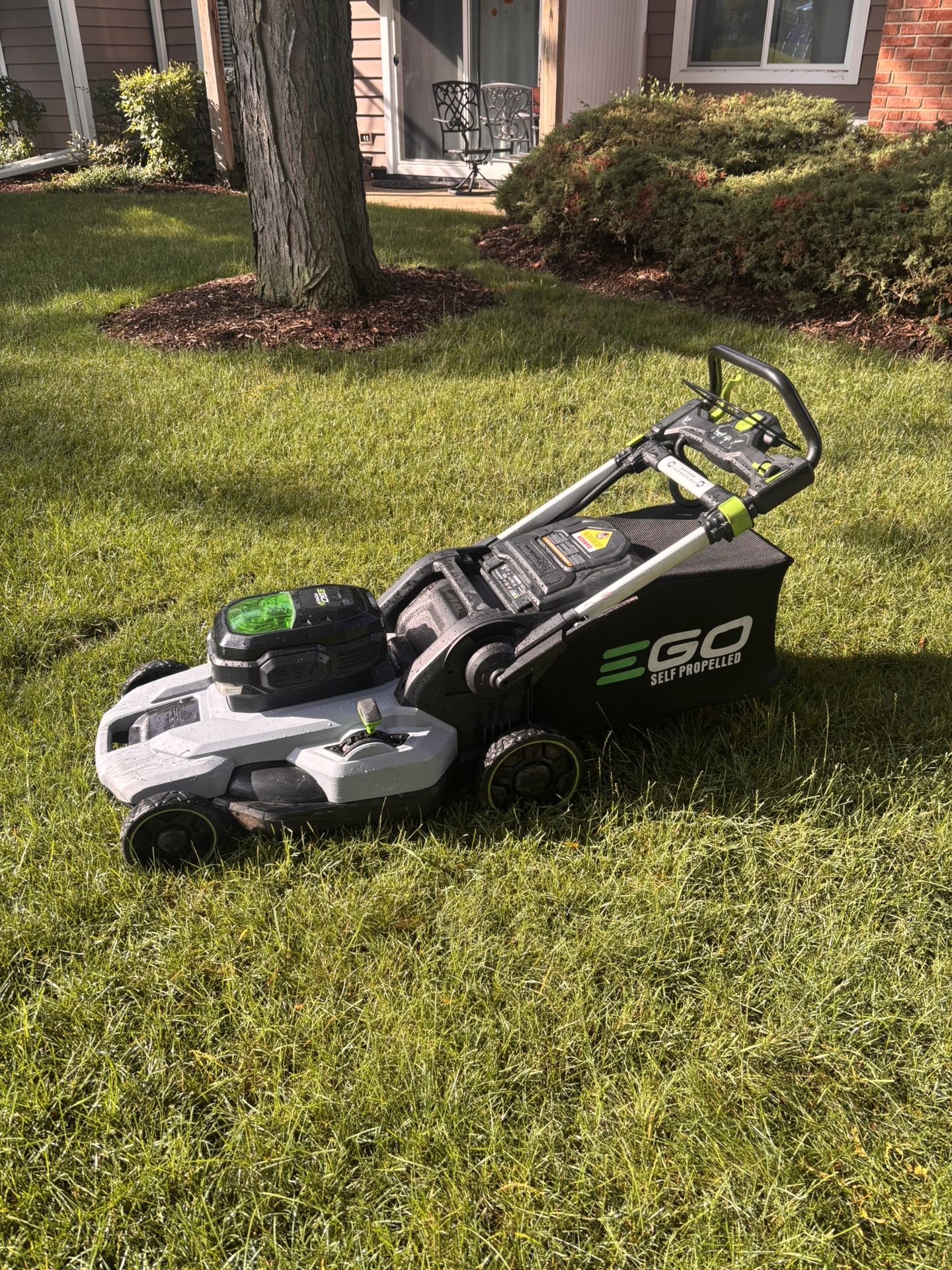 eGo Power Self Propelled Electric Lawnmower Model LM2100SP