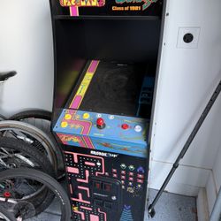 PAC Man Plus Mini Arcade