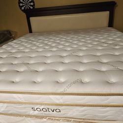 Saatva King Mattress And Box Spring 🌙 