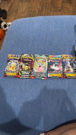 4 scarlet & violet and 1 mega evolution