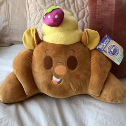 Disney Munchlings Strawberry Croissant Emile