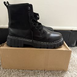 Combat Boots Size 42