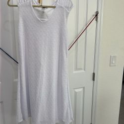 Ladies Sleeveless Dress