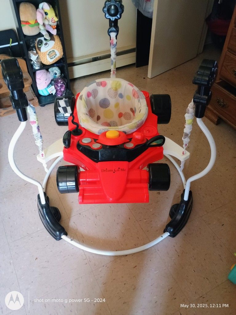 Car Bouncer And Walker