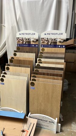 Metro Floor Wood Display System