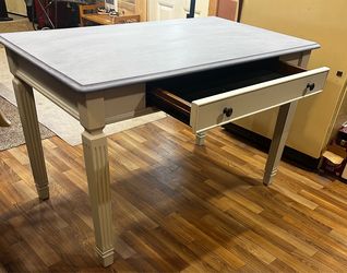 Table/Desk with Drawer