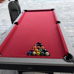 Mesa de billar Pool table