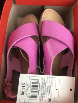 Toddler sandals size 7