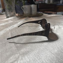 🕶️ Authentic Fendi Sunglasses – FF Logo – Designer Luxury 🕶️