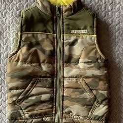 Camo Puffer Vest Zip Up from Kids Headquarters in 18M