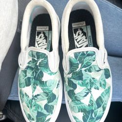 Vans Customs 