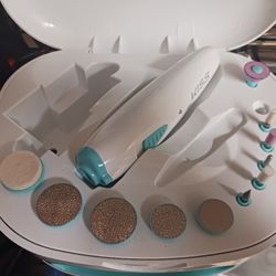 Kiss Manicure Station