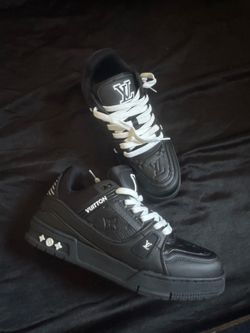 Iv all black white laces brand new without box size 43/9.5