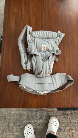 Ergo Baby Carrier