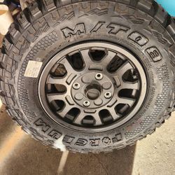 Tires/wheels