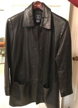 Vintage Women’s Leather Jacket