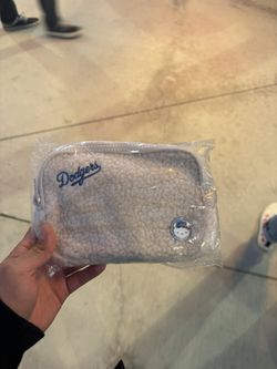 Dodgers Hello Kitty Night Bag
