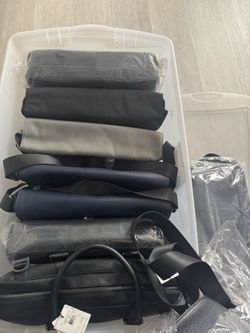 ck Men’s Messenger Bag